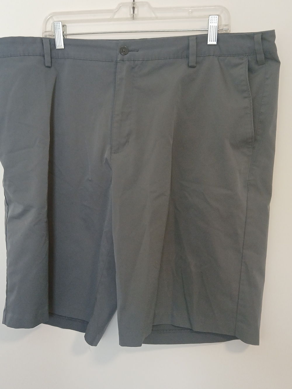 adidas Men's Flat-Front Gray Golf Shorts 40